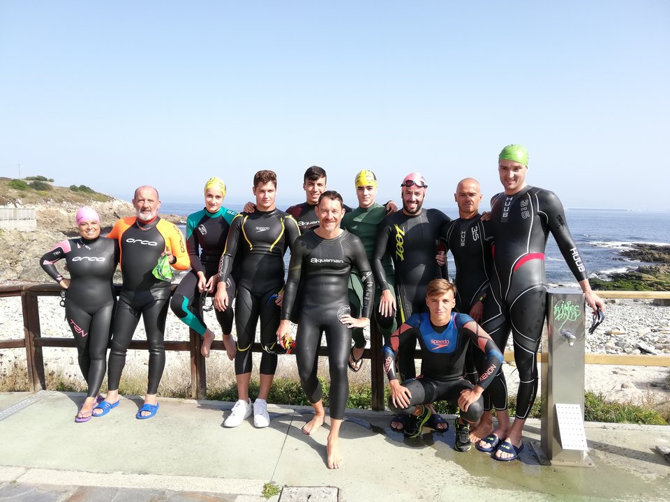 Foto de grupo da saída na Praia da Salsa. (2019)