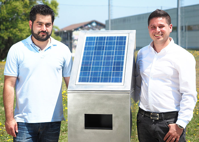 dosificador solar de hidroalcohol inventado en Lugo 