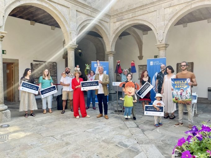 Acto de presentación da campaña "Tece Redes en galego"-El Portal de la Infancia