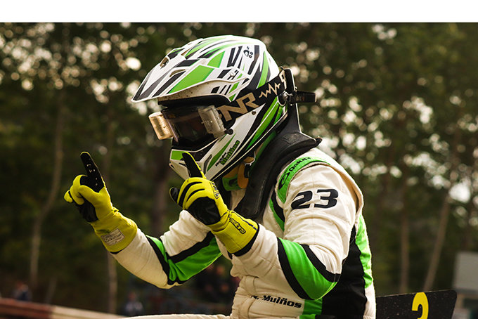 Antón Muiño lideró su categoría en el 82 campeonato del circuito de Autocross Arteixo