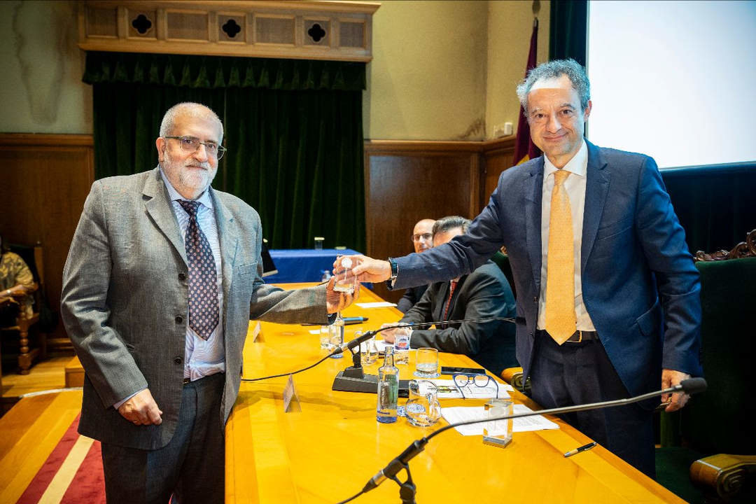 El neurólogo gallego Francisco Javier López recibe el “Premio SEN Epilepsia”.