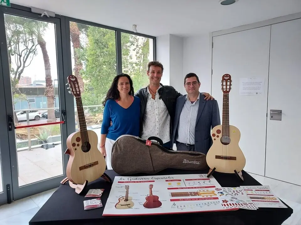 Presentación de "Pepita, Mi Primera Guitarra"